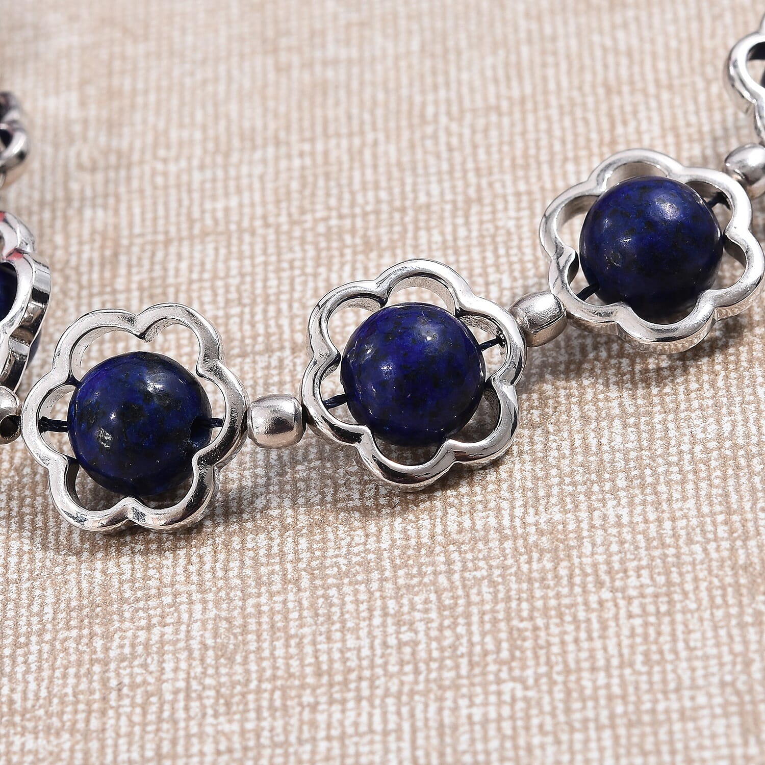 Lapis Lazuli (Rnd) Floral Necklace (Size 20) in Platinum Plated 64.00 Ct.