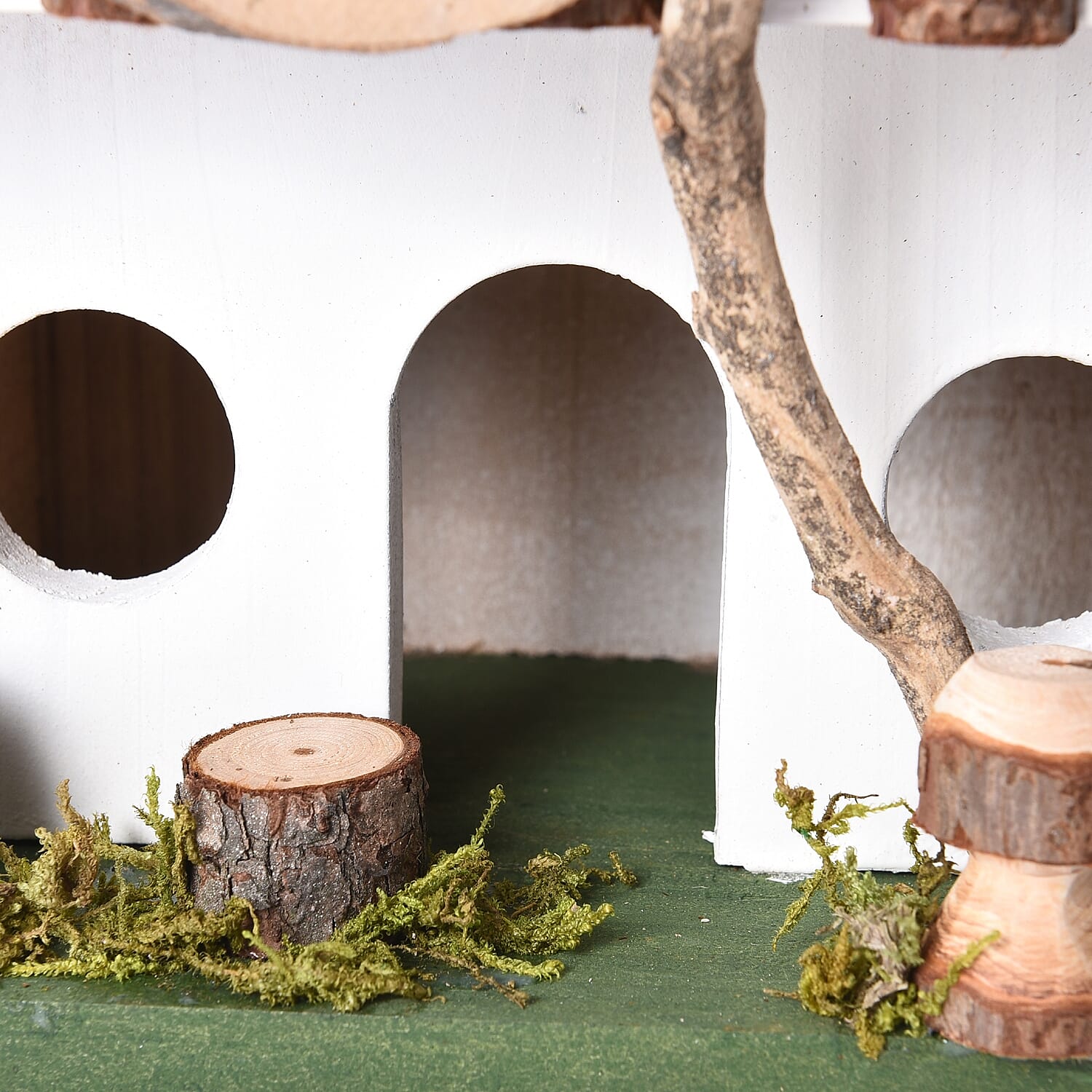 Handmade Wooden Bird House (Size 18x12x18 Cm) - White