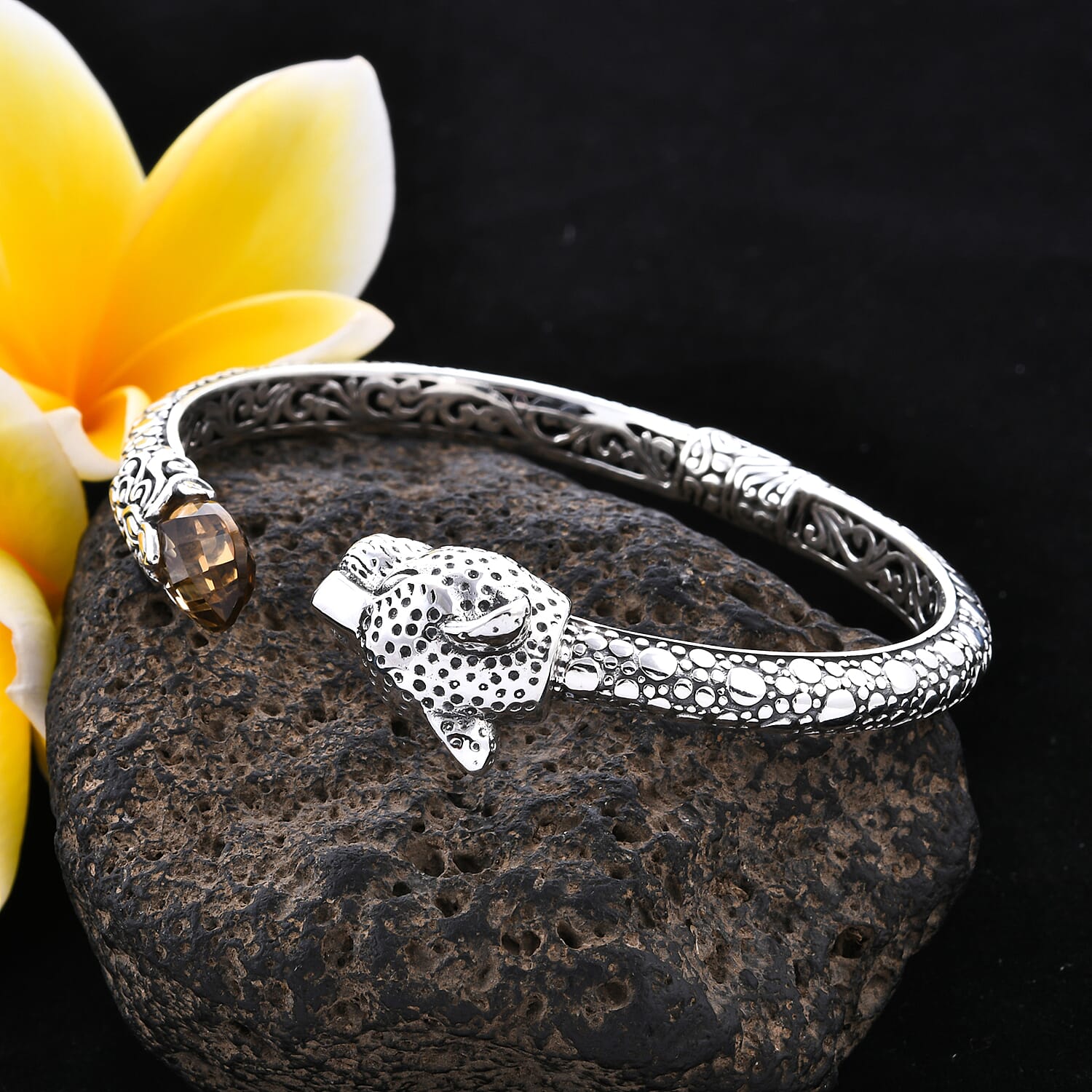 Royal Bali Collection - Citrine Leopard Bangle in Sterling Silver 3.37 Ct, Silver wt 26.00 Gms