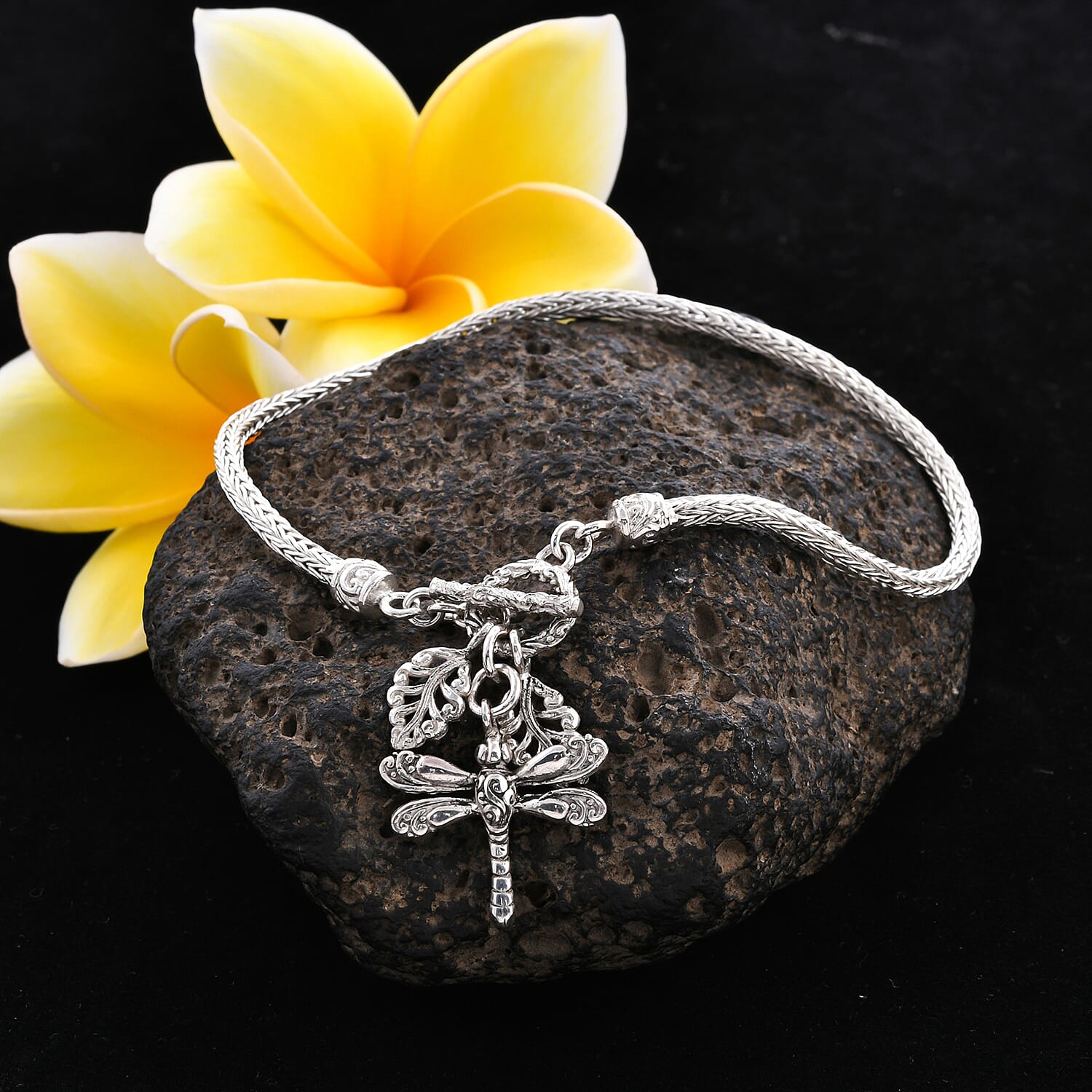 Royal Bali Collection - Sterling Silver Tulang Naga Bracelet (Size 7.5) with Leaves and Dragonfly Charm, Silver wt 9.41 Gms