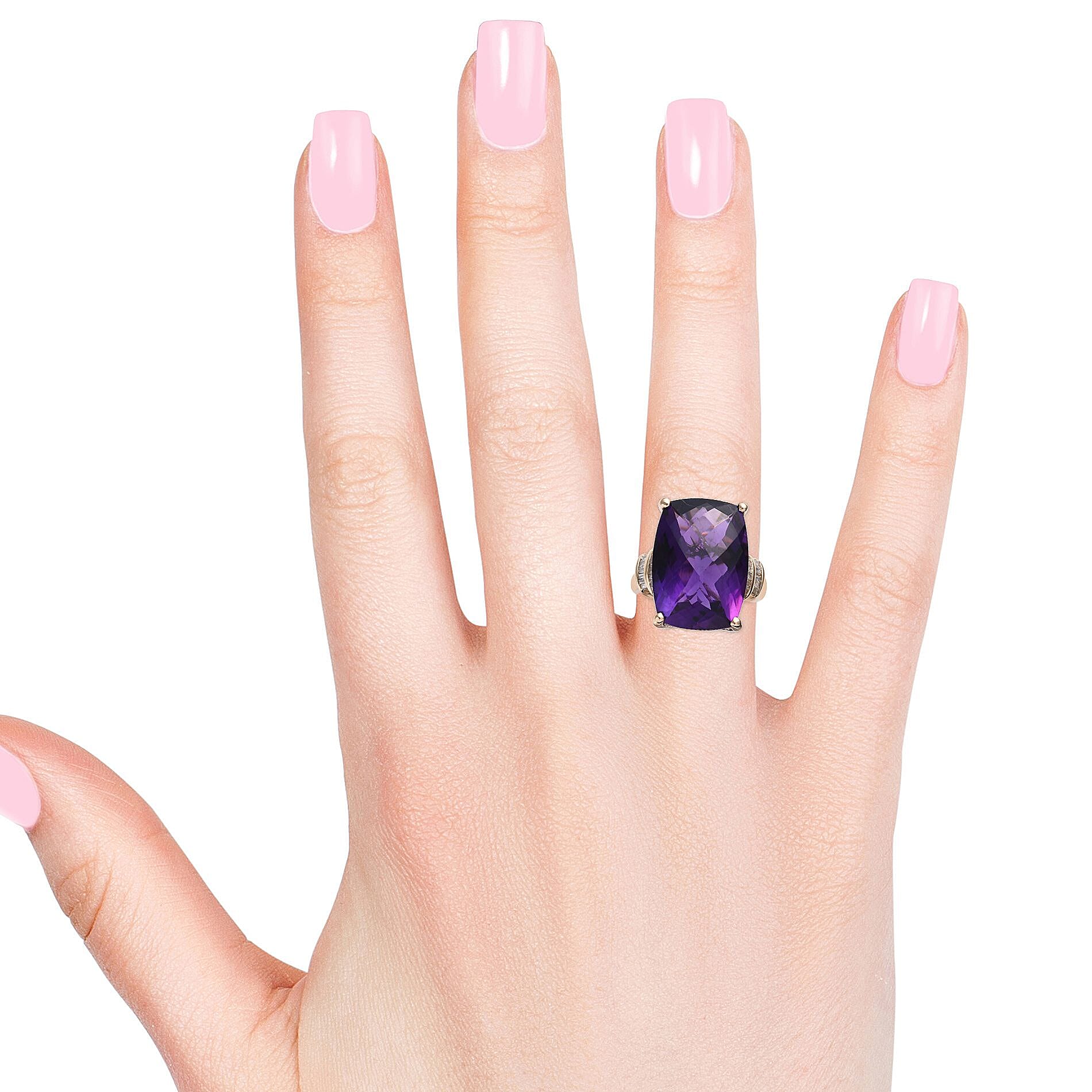 9K Yellow Gold Extremely Rare Size AAA Zambian Amethyst (Cush 18x13mm) and Diamond Ring 13.25 Ct.