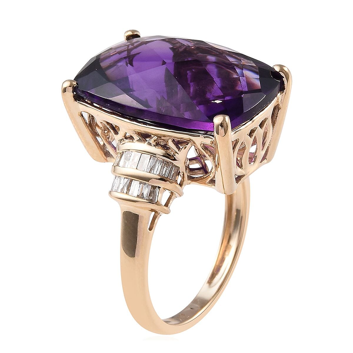 9K Yellow Gold Extremely Rare Size AAA Zambian Amethyst (Cush 18x13mm) and Diamond Ring 13.25 Ct.