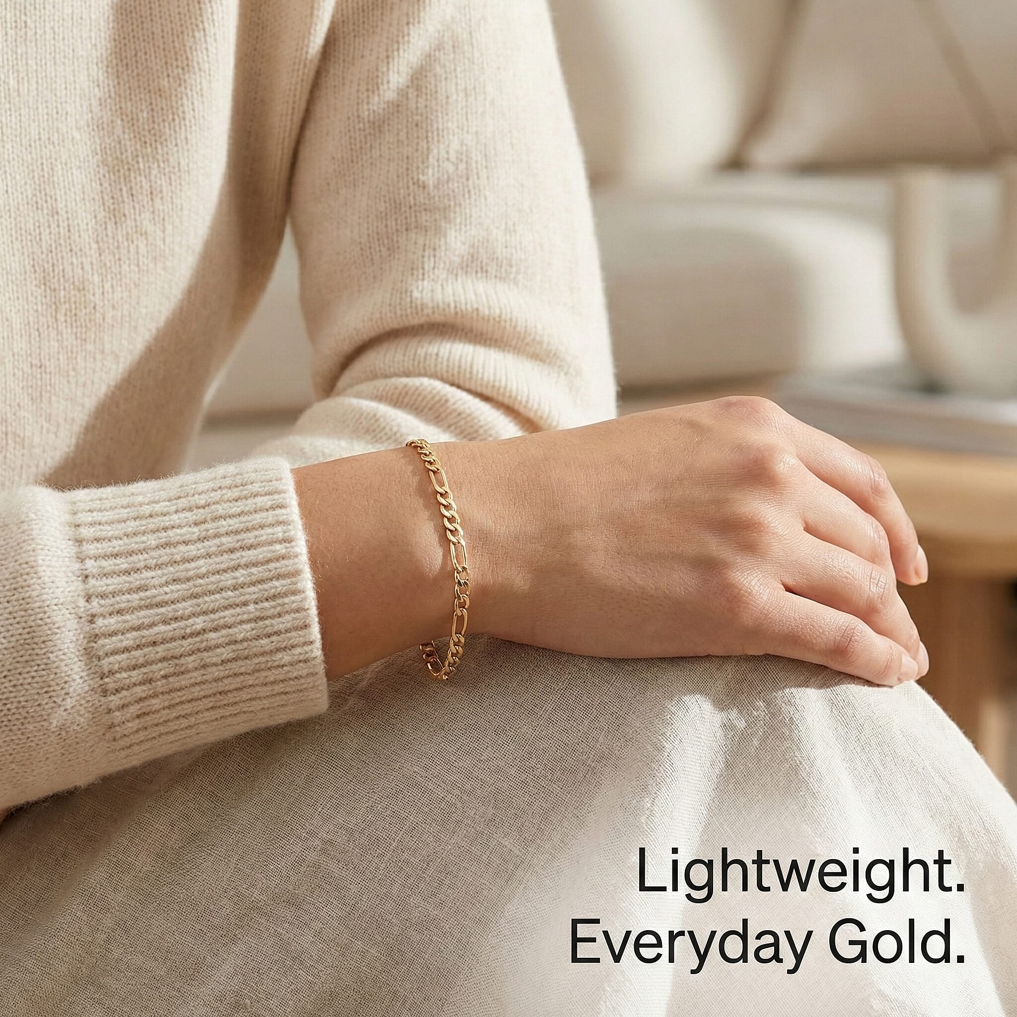 9K Yellow Gold Hollow Figaro Bracelet (Size 7.5) with Spring Ring Clasp