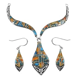 Santa Fe Collection - Artisan Crafted Spiny Turquoise Sterling Silver with Oxidised Earrings (with Hook), And Necklace (18 With 2 Inch Extender) 35.00 Ct, Silver Wt 33.00 Gms,
