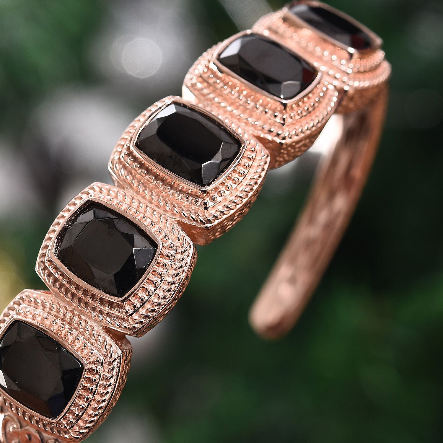 Elite Shungite (Cush) 5 Stone Hinged Bangle (Size 7.5) in Copper with Magnet (Size 7.5)  9.50 Ct.