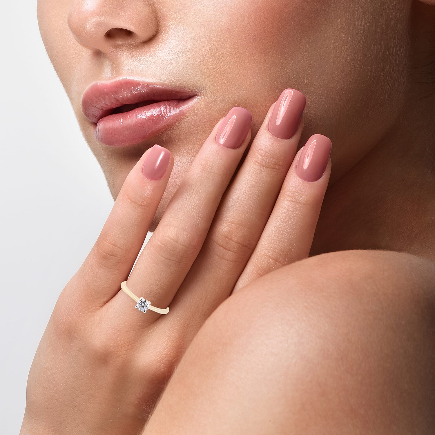 ILIANA 18K Yellow Gold IGI Certified Diamond (Rnd) (SI-G-H) Solitaire Ring 0.33 Ct.