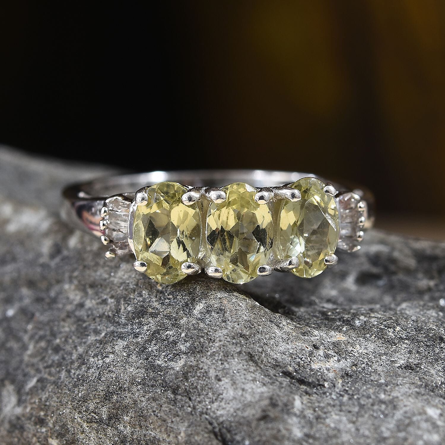 One Time Deal- Madagascar Golden Apatite (Ovl), Diamond Ring in Platinum Overlay Sterling Silver 1.54 Ct.