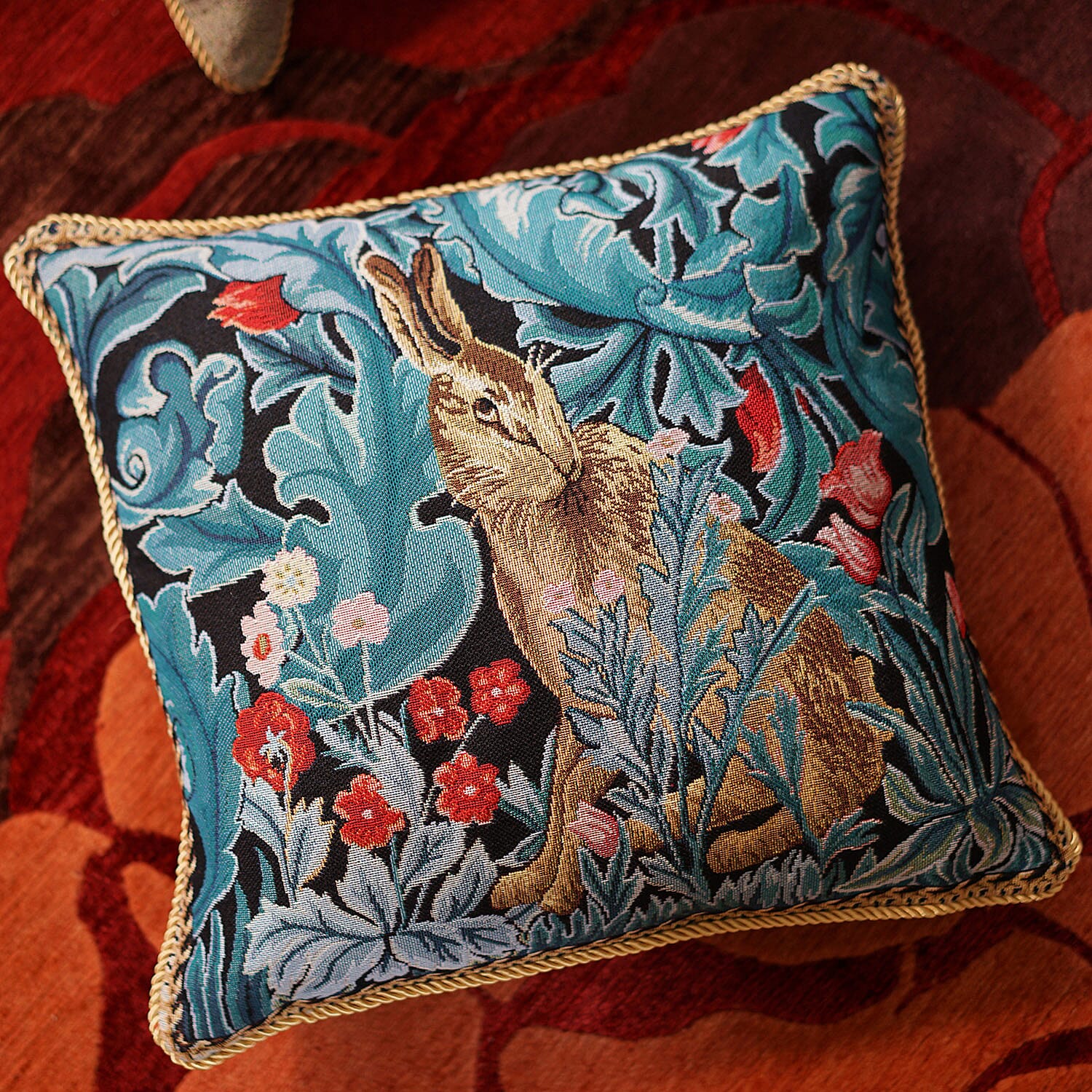 Signare Tapestry Art - Cushion Cover Inspired by William Morris The Hare (45x45cm)