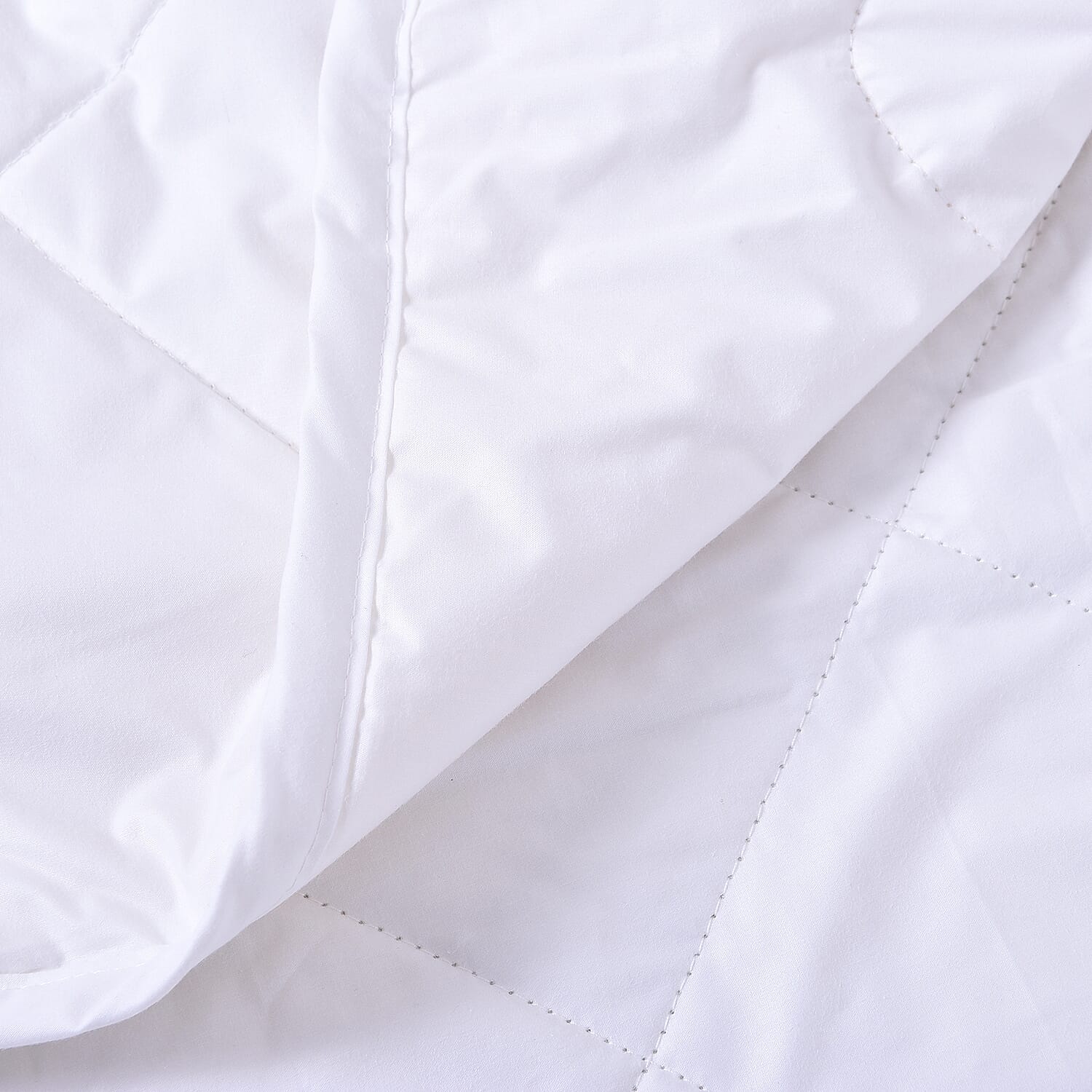 100% Mulberry Silk Quilted Mattress Protector with 100% Cotton Cover & Four Elastic Strap - Size: King