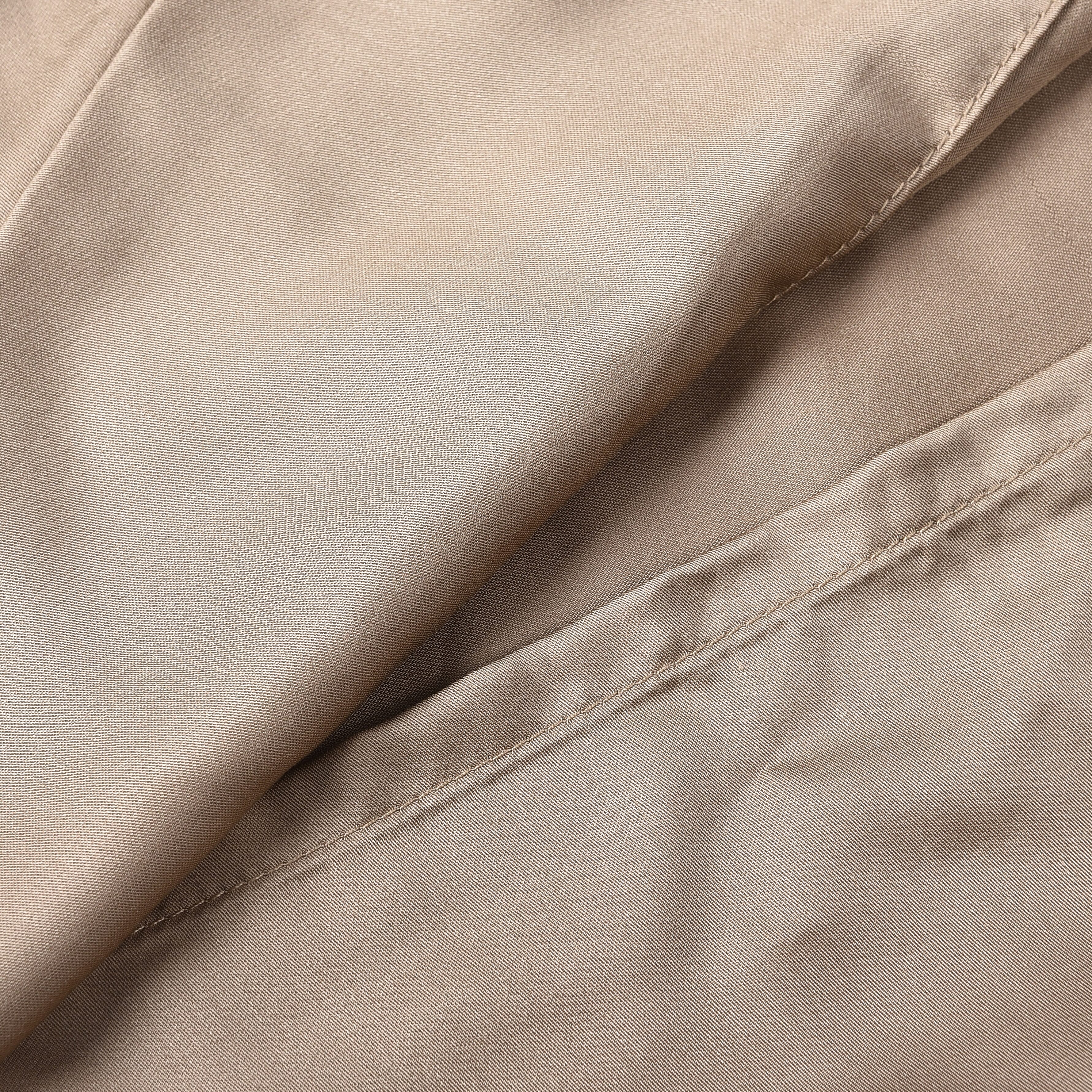 4 Piece Set - 100% Bamboo 1 Flat Sheet (275x265 Cm), 1 Fitted sheet (150x200+30 Cm), and 2 Pillowcases (50x75 Cm) Sand King - 300 Thread Count