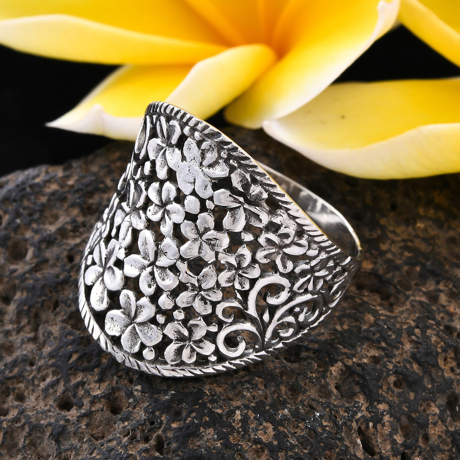 Royal Bali Collection - Sterling Silver Plumeria Flower Ring
