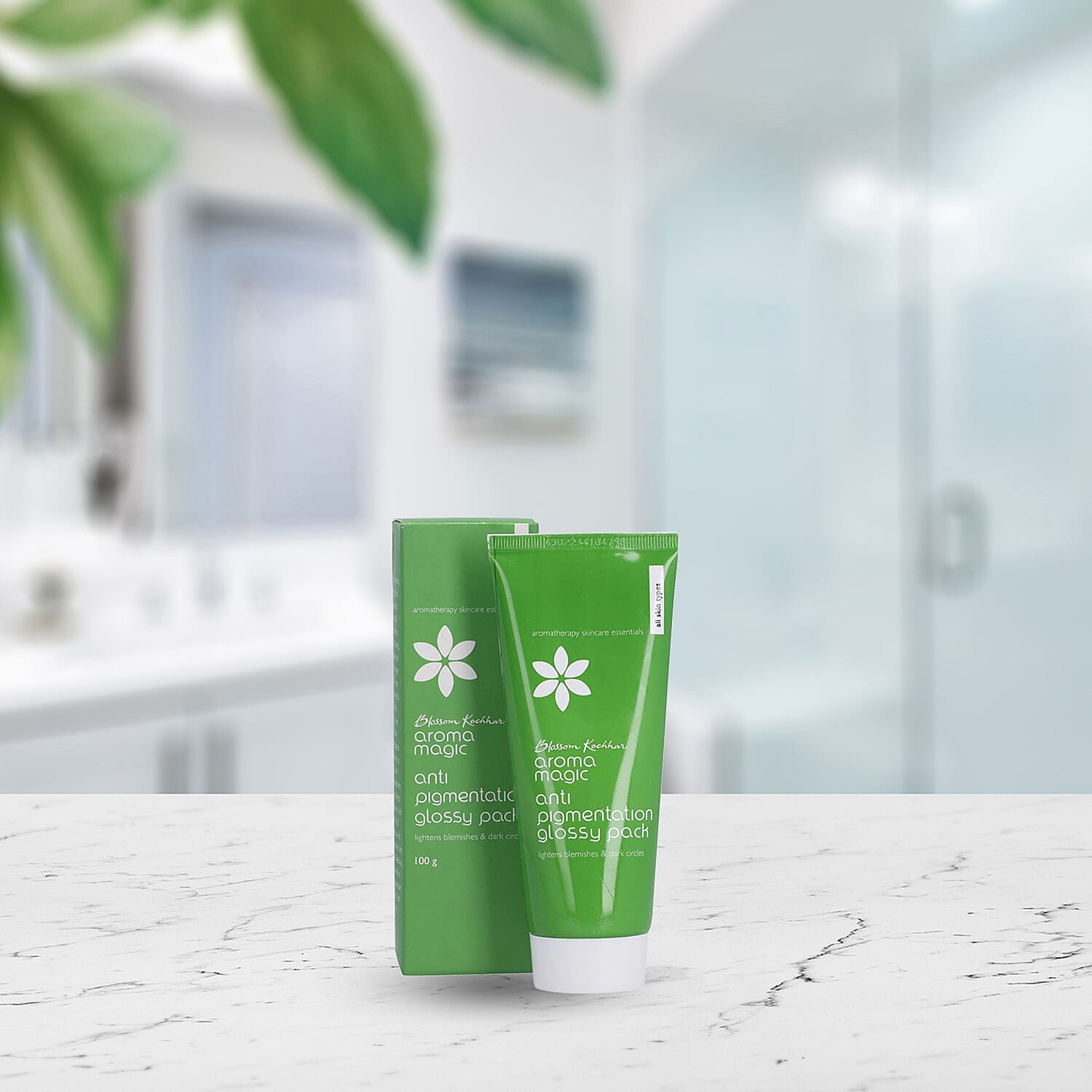 Blossom Kochhar- Aroma Magic Anti Pigmentation Glossy Pack - 100gm