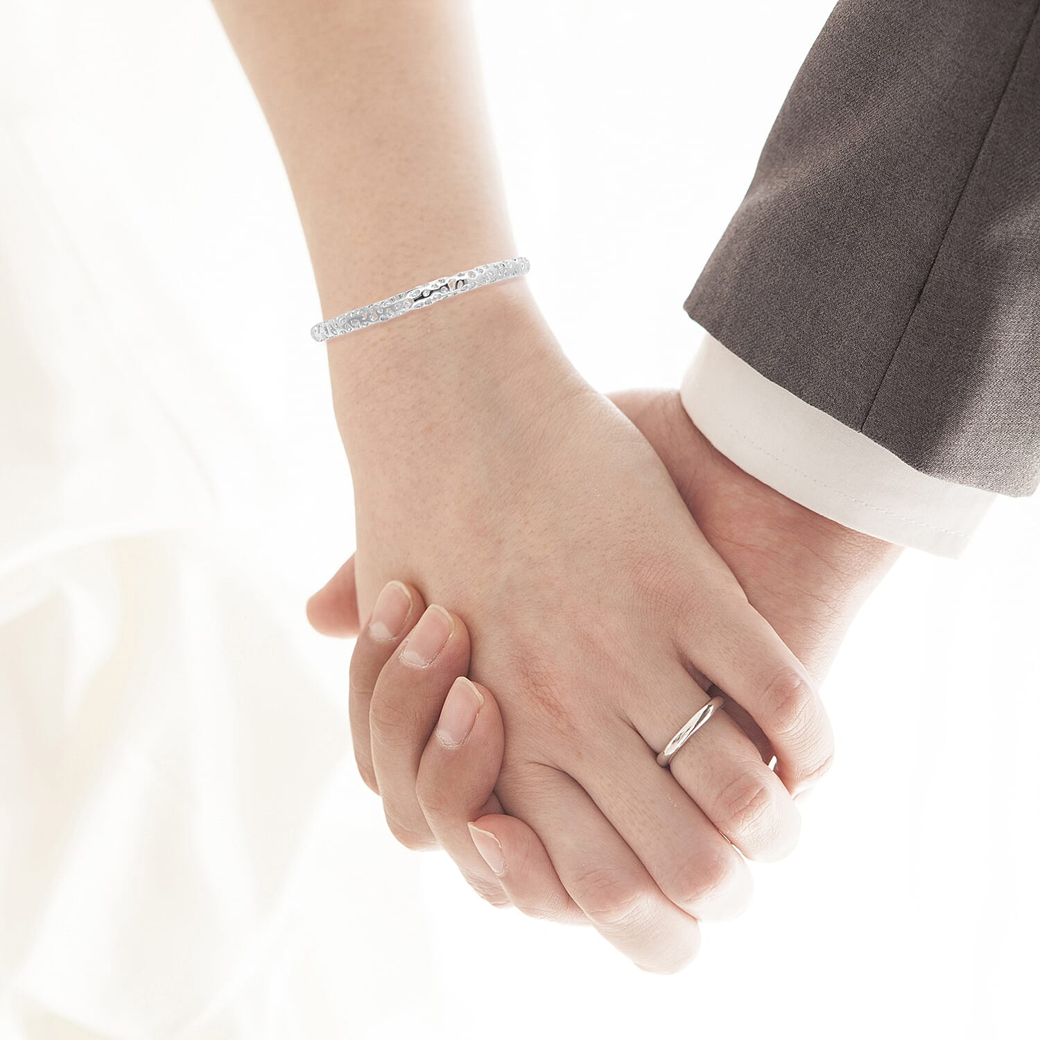 Allegro Collection - RACHEL GALLEY Rhodium Overlay Sterling Silver Allegro Bangle (Size 7.75/Medium)