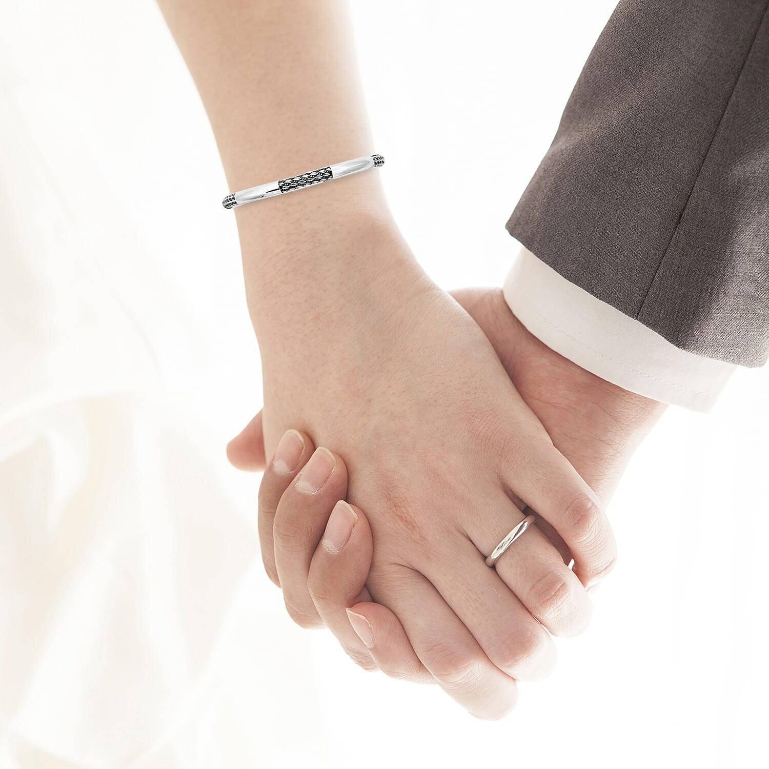 Royal Bali Collection - Sterling Silver Bangle (Size 8), Silver wt 23.95 Gms