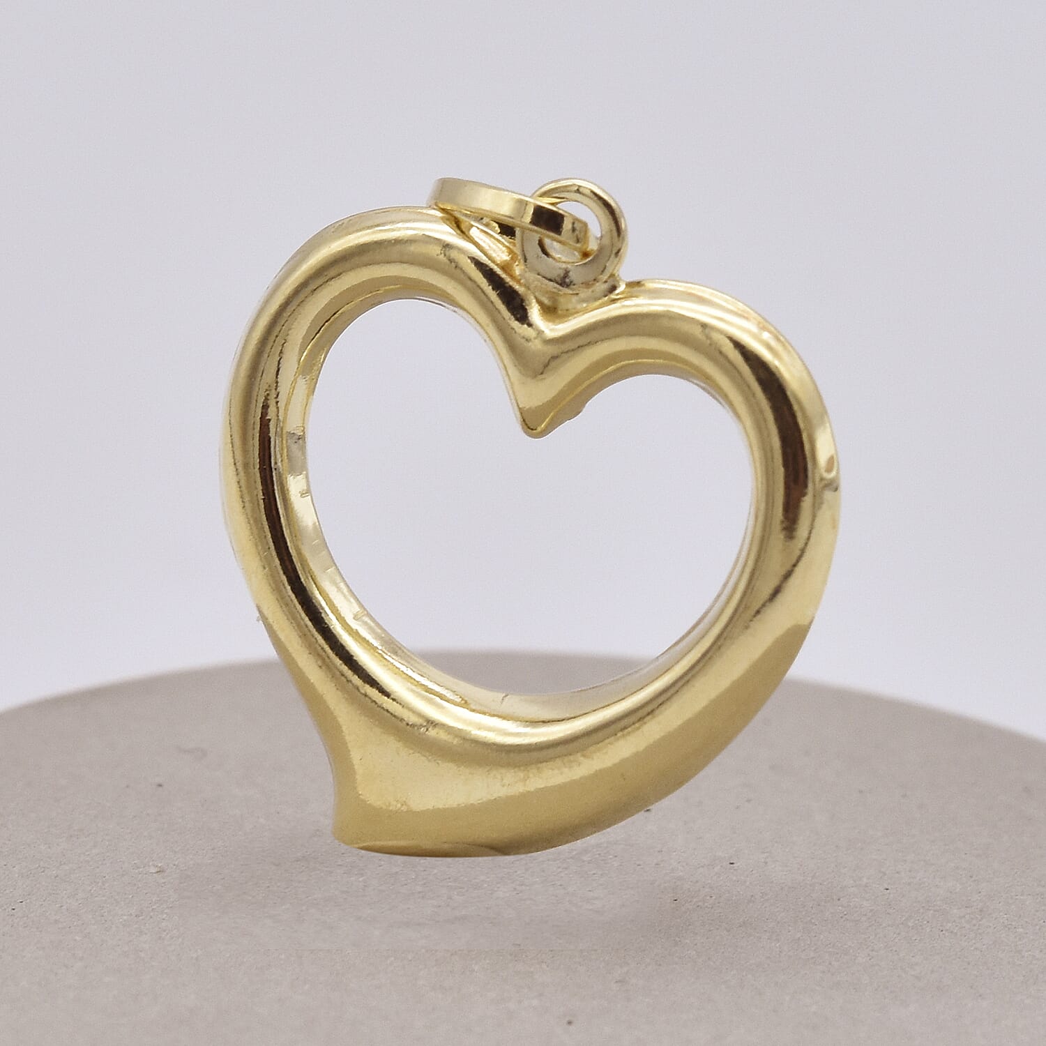 9K Yellow Gold Open Heart Pendant