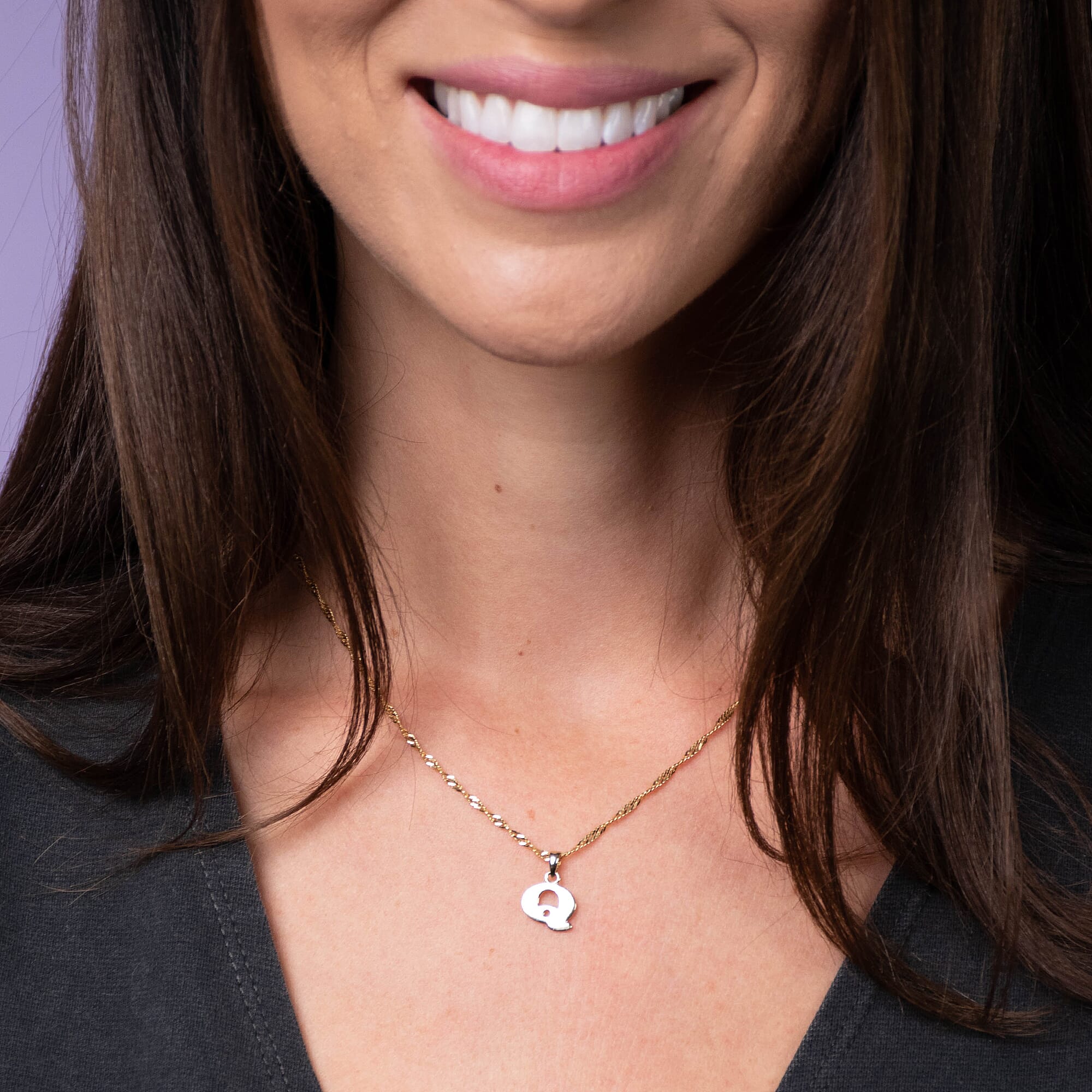 9K Yellow Gold Initial Q Pendant