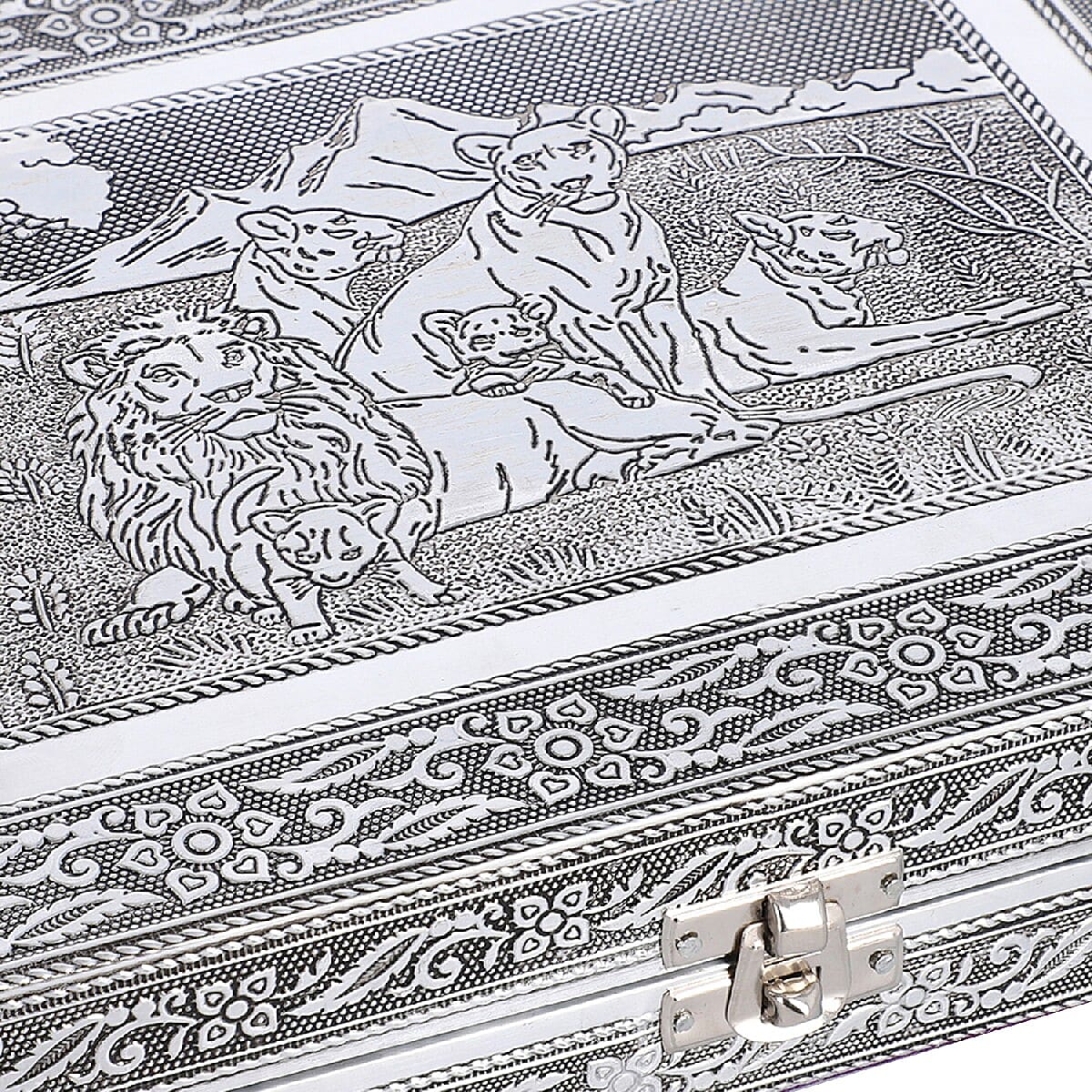 Close Out Deal- Teak Wood Lion Family Hand Crafted Aluminium Embossed Ring Box (20X28X5CM)