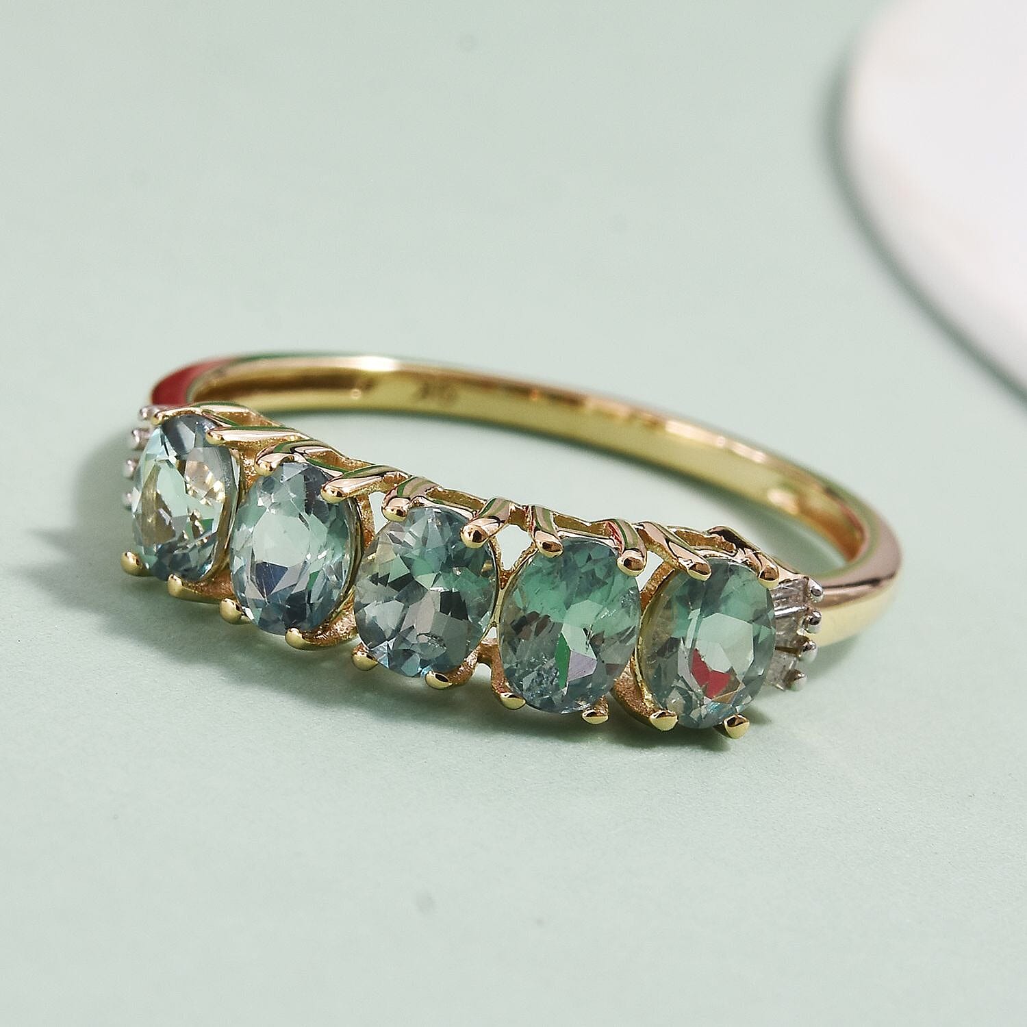 9K Yellow Gold  Narsipatnam Alexandrite and Natural Diamond (I3-G-H) Ring 1.25 Ct.