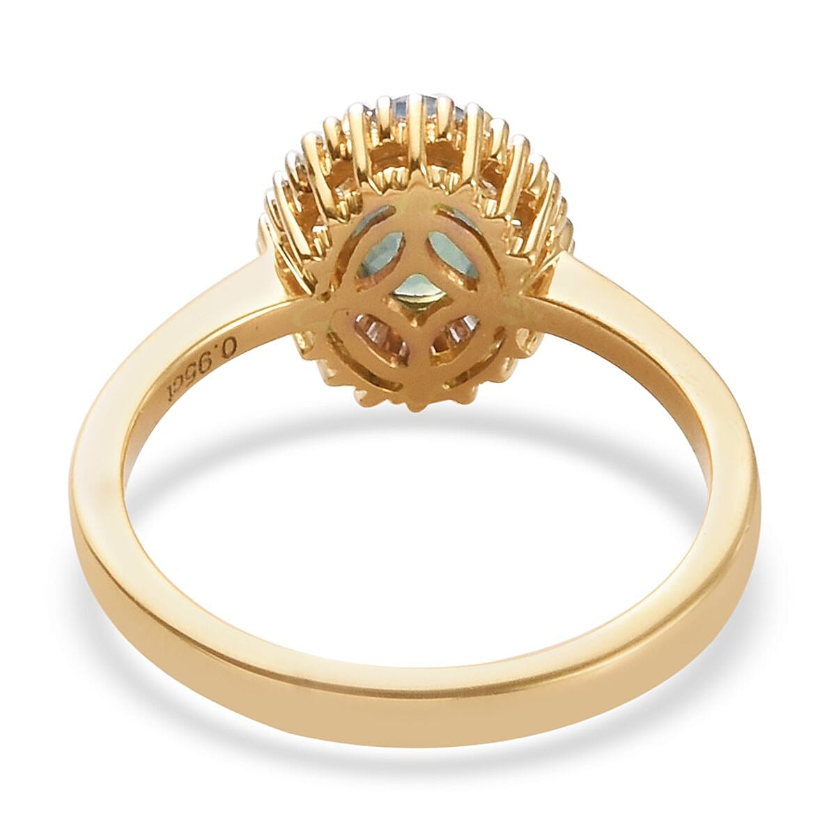 ILIANA 18K Yellow Gold AAA Alexandrite and Diamond (SI-G-H) Ring 1.10 Ct.