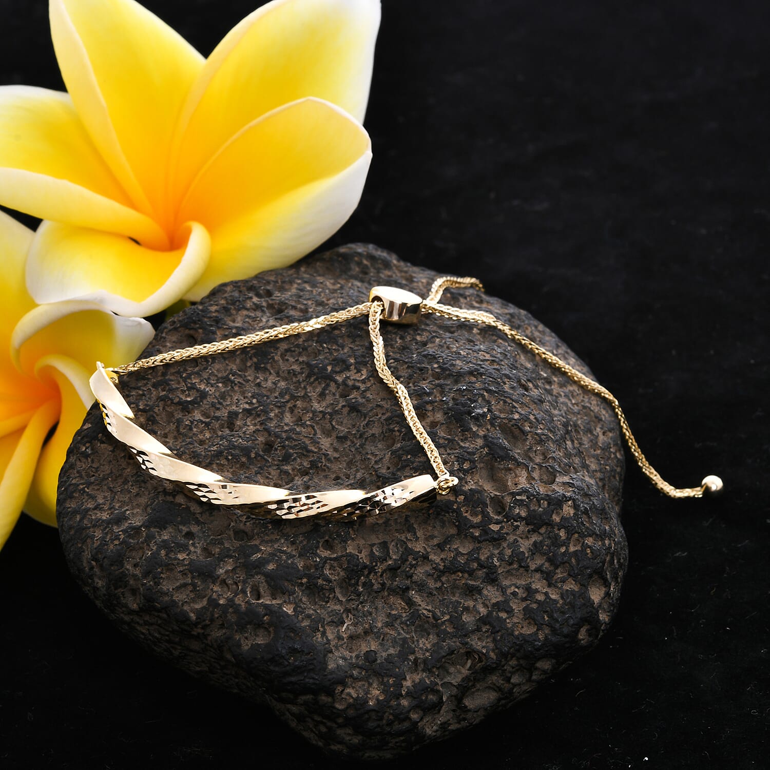 9K Yellow Gold Diamond Cut Adjustable Bolo Bracelet (Size 7.5), Gold wt 2.50 Gms