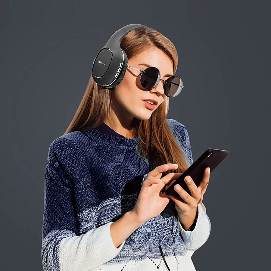 WESDAR: Wireless & Bluetooth Headphones with Rechargeable 500 mAh Battery - Black