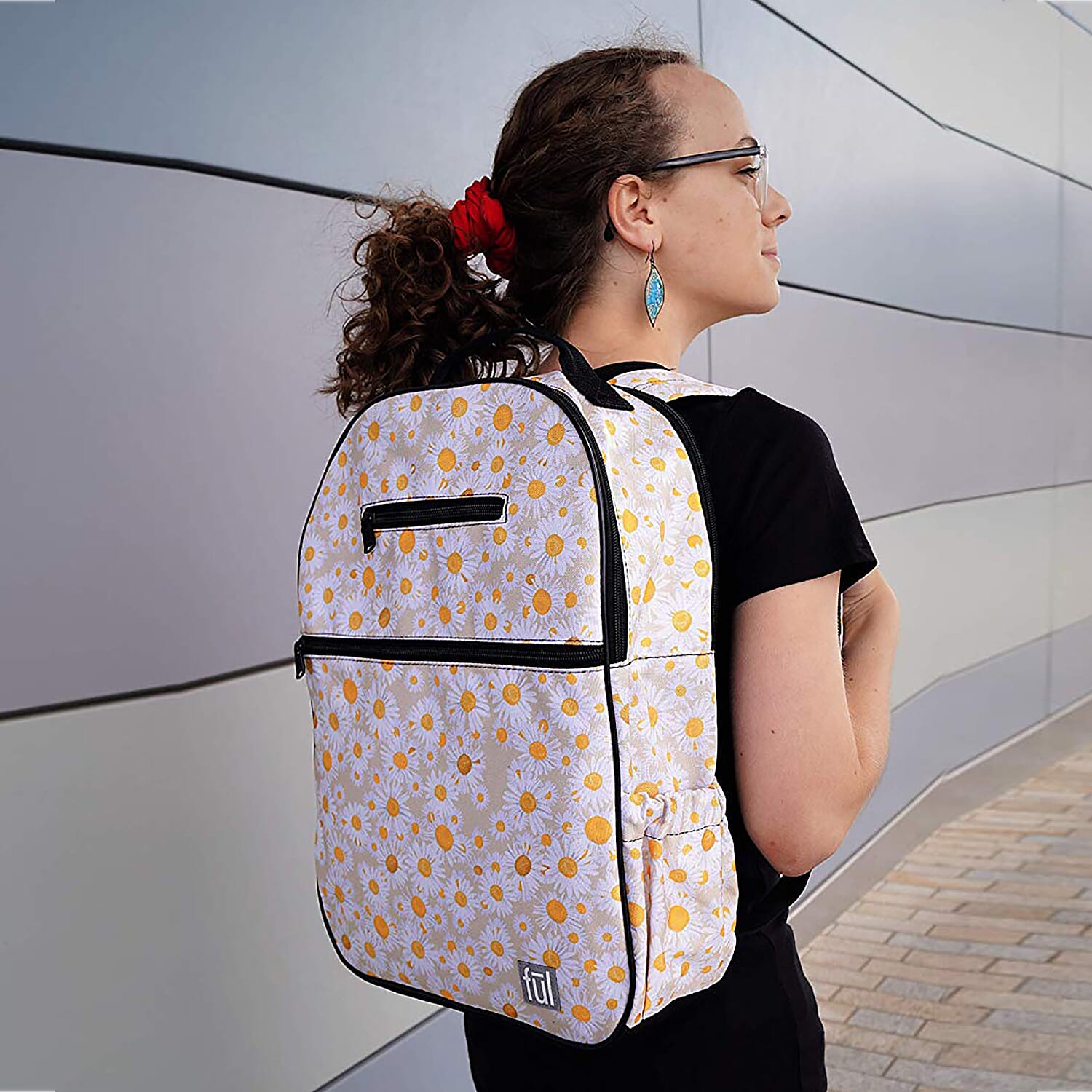 FUL Accra Chamomile Flower Print Laptop Backpack (Size 43x29x12 cm) - Cream