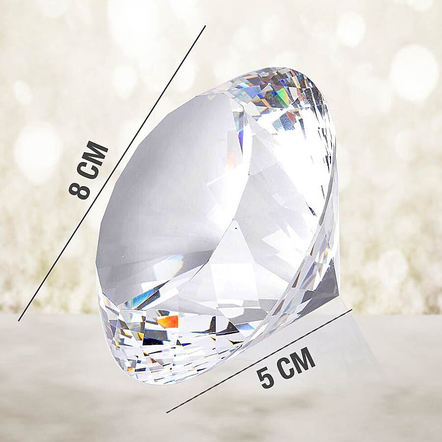 TJC Exclusive Diamond Cut White Glass Crystal (Size 8x5cm) in a Gift Box