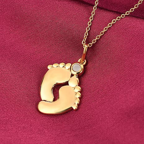Sri Lankan White Moonstone Pendant With Chain (Size 20 With 4 Inch Extender) in 14K Gold Overlay Sterling Silver, Silver 6.17 Gms
