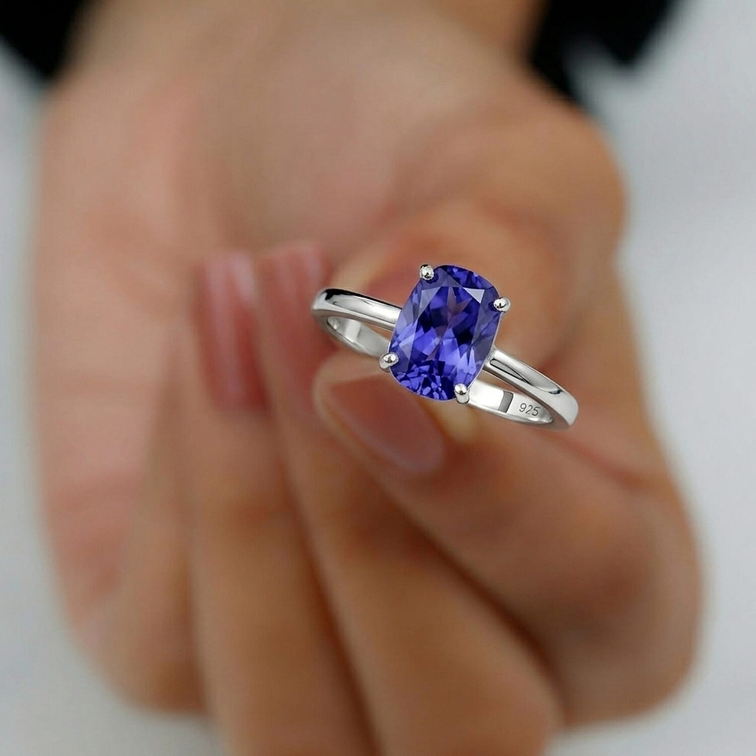Royal Bali Collection - D'Joy Premium Tanzanite Solitaire Ring in Platinum Overlay Sterling Silver