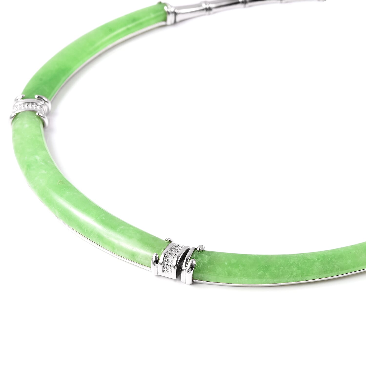 Green Jade Necklace (Size 18) in Rhodium Overlay Sterling Silver 85.50 Ct, Silver wt 27.90 Gms