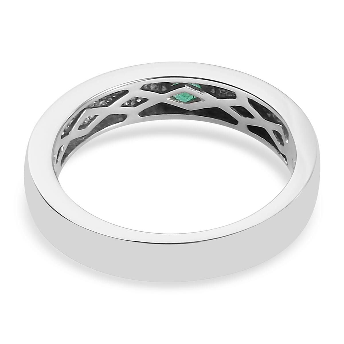 Kagem Zambian Emerald Ring in Platinum Overlay Sterling Silver Kagem Zambian Emerald Ring in Platinum Overlay Sterling Silver