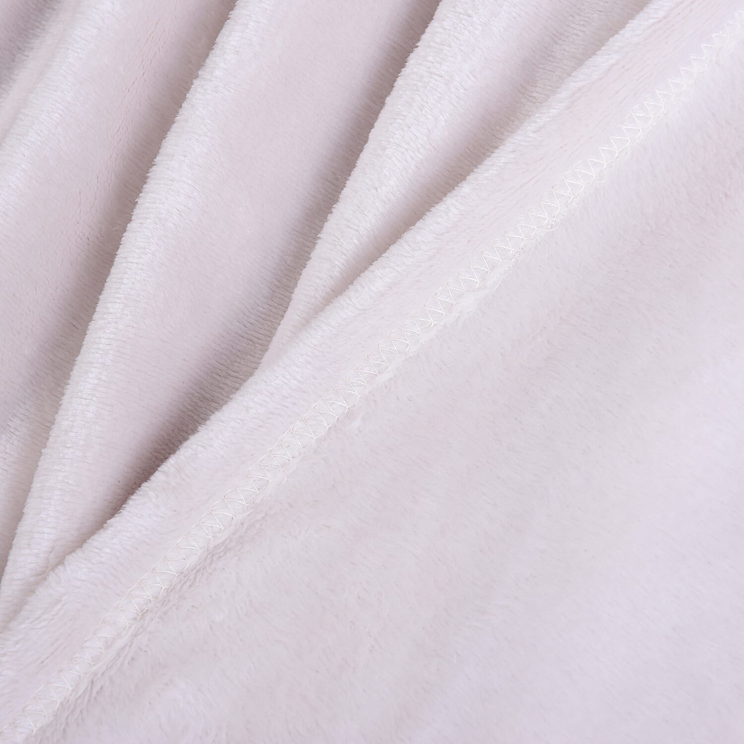 One Time Deal - Supersoft Coral Fleece Blanket 150x200 cm - Ivory