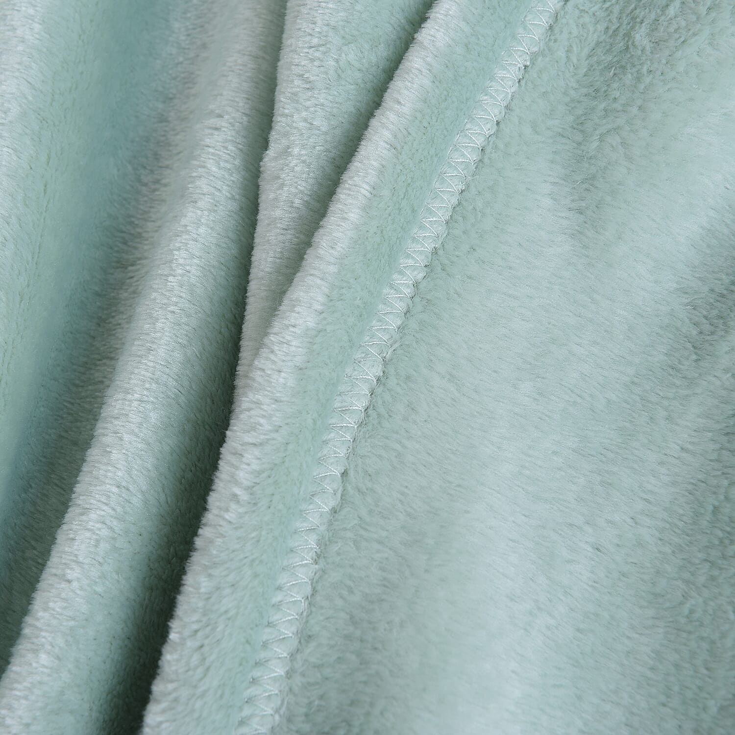 One Time Deal - Supersoft Coral Fleece Blanket 150x200 cm - Mint Green