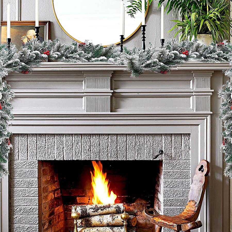 Christmas Garland with Pine Cone and Berries (Size 175x40cm)