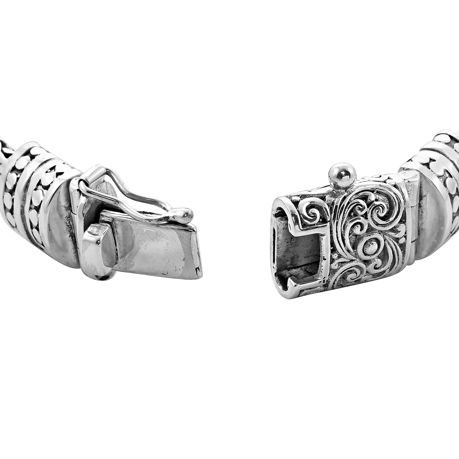 Royal Bali Collection - Green Jade Dragon Carved Bracelet (Size 7.5) in Sterling Silver 27.08 Ct, Silver wt. 46.00 Gms