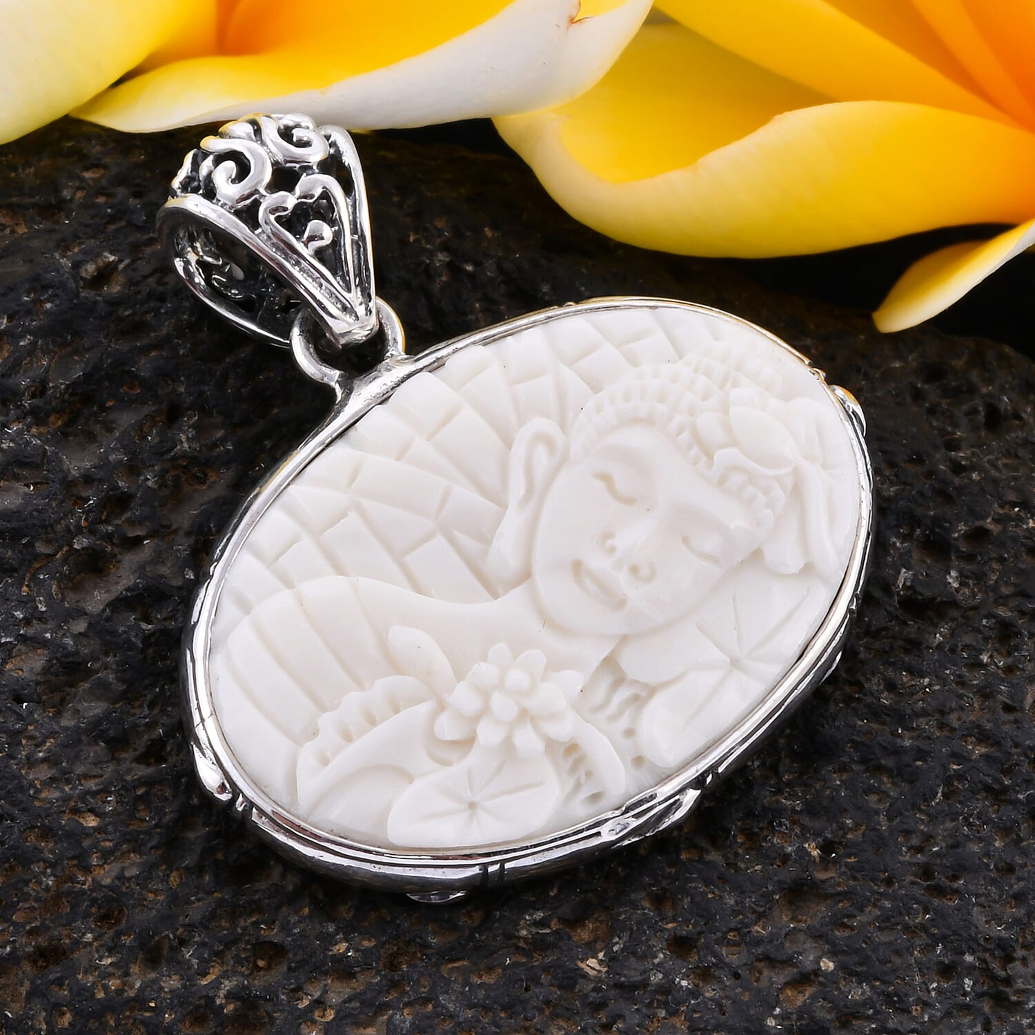 Royal Bali Collection - OX Bone Lord Buddha Carved Reversible Pendant in Sterling Silver, Silver wt 6.00 Gms