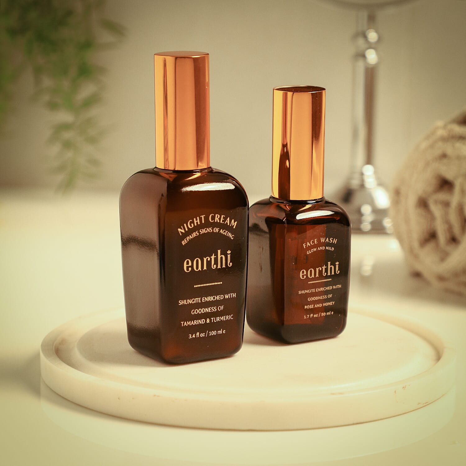 Shungite Enriched Earthi Tamarind and Turmeric Reviving Night Cream with Complementary Rose Face Wash (100ml+50ml)