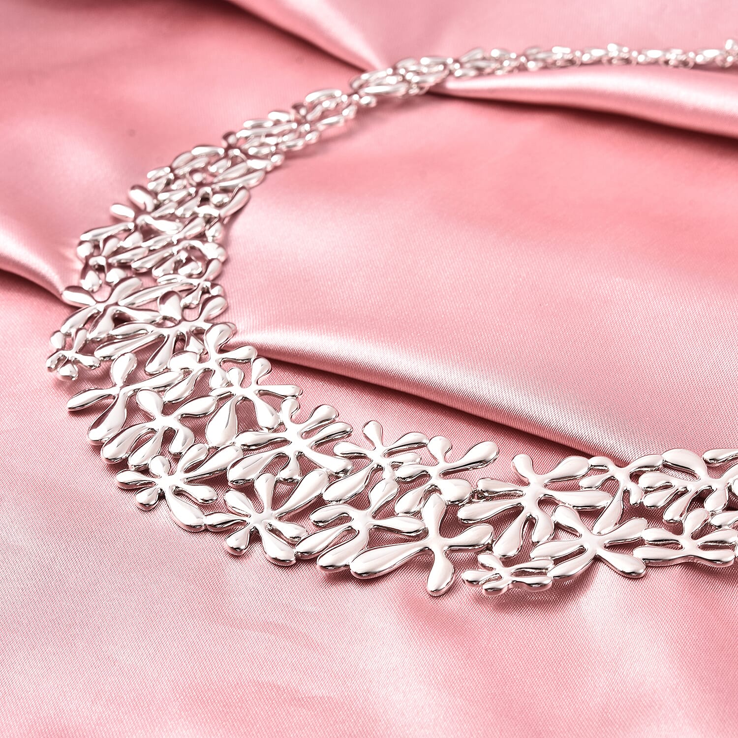 LucyQ Splash Necklace  in Rhodium Overlay Sterling Silver, Silver wt 76.48 Gms (Size 20)