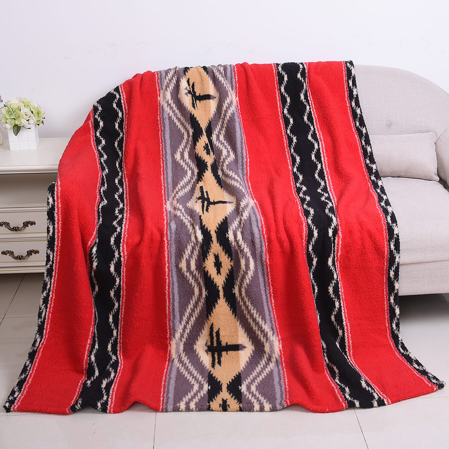 Tribal Pattern Sherpa Blanket (150x200cm)- Red Stripe