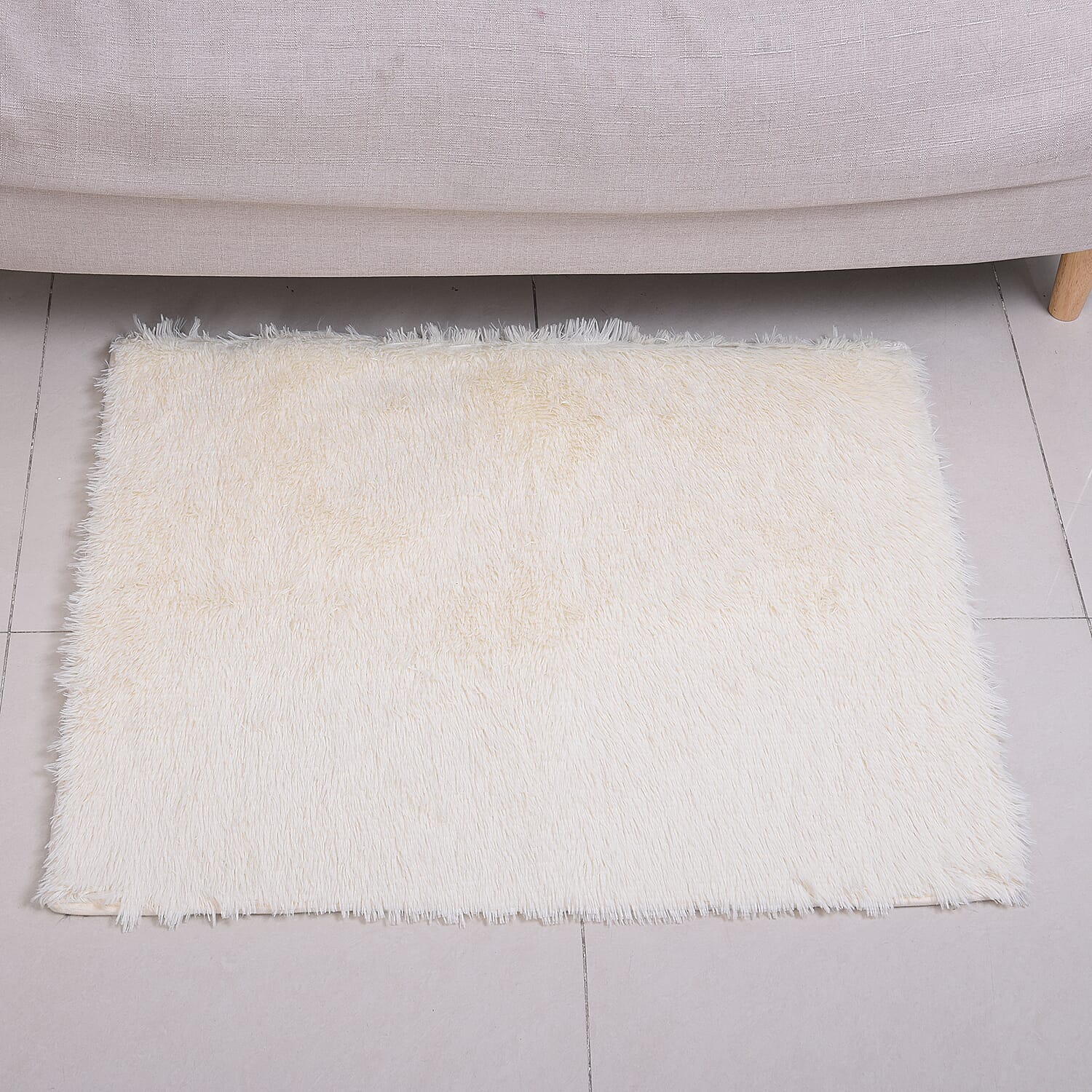 Fluffy Microfibre Faux Fur Rug with Non-Slip Bottom (140x200cm) - Cream