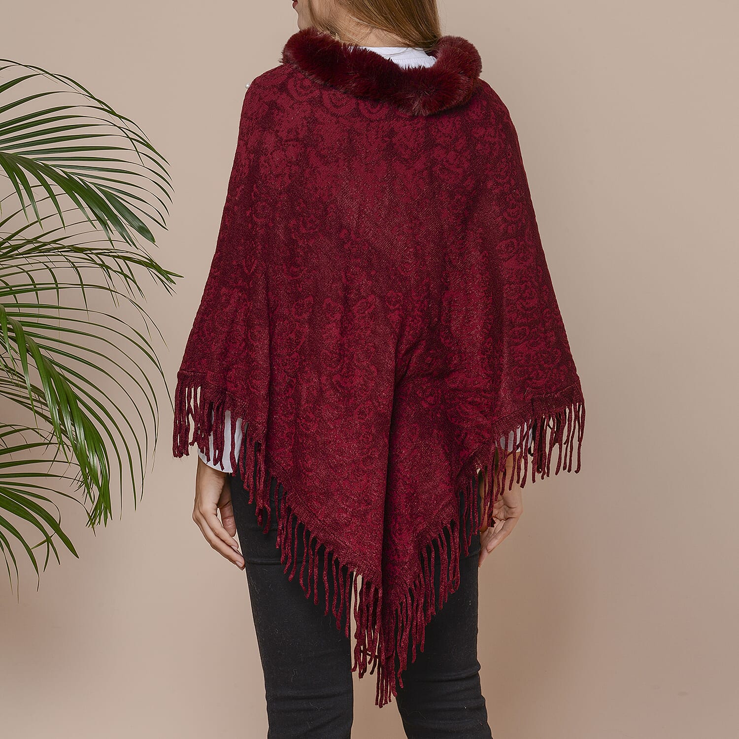 Knit Poncho with Faux Fur Collar, Simulated Pearls and Fringe Detail (Size 99x81+10cm) - Wine Colour