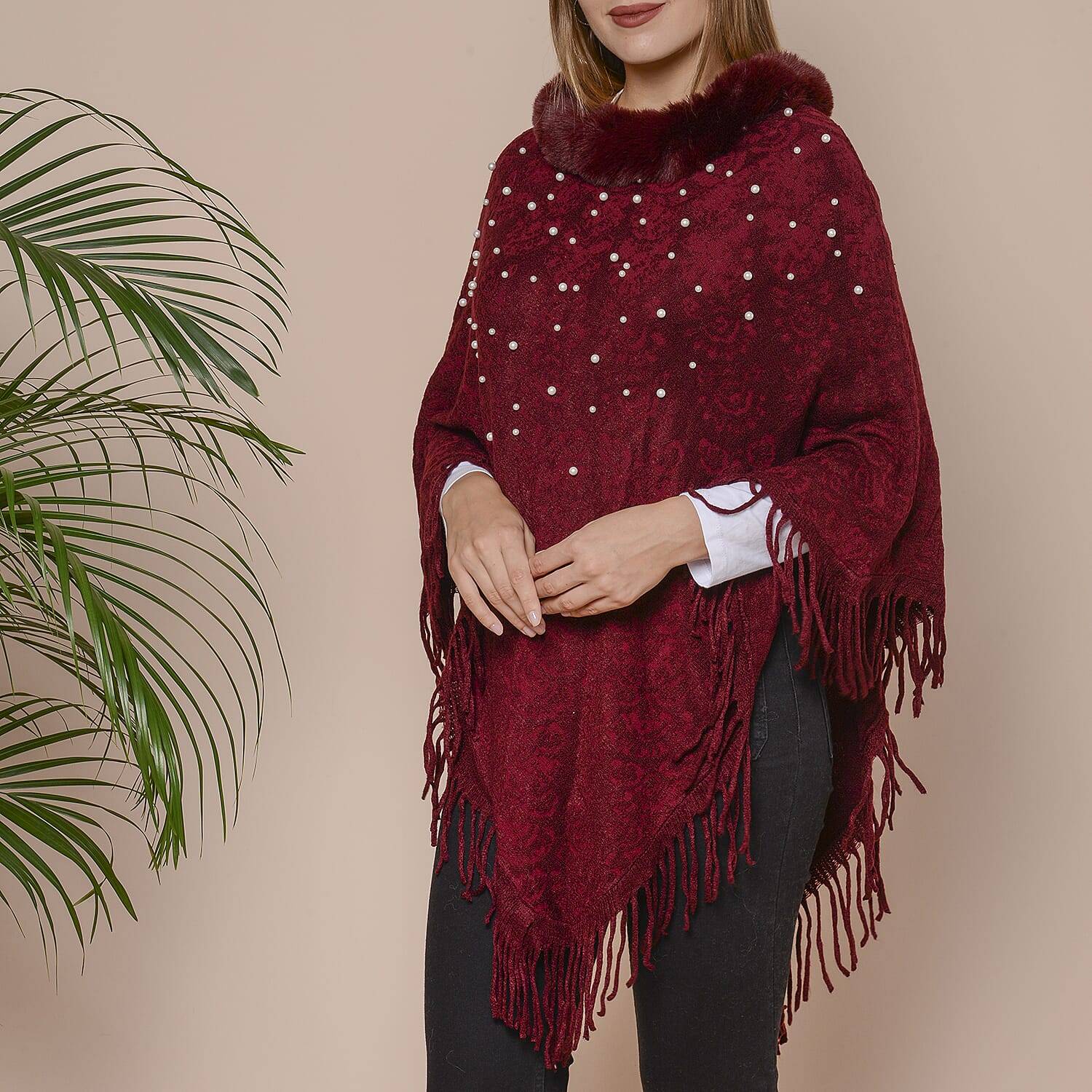 Knit Poncho with Faux Fur Collar, Simulated Pearls and Fringe Detail (Size 99x81+10cm) - Wine Colour