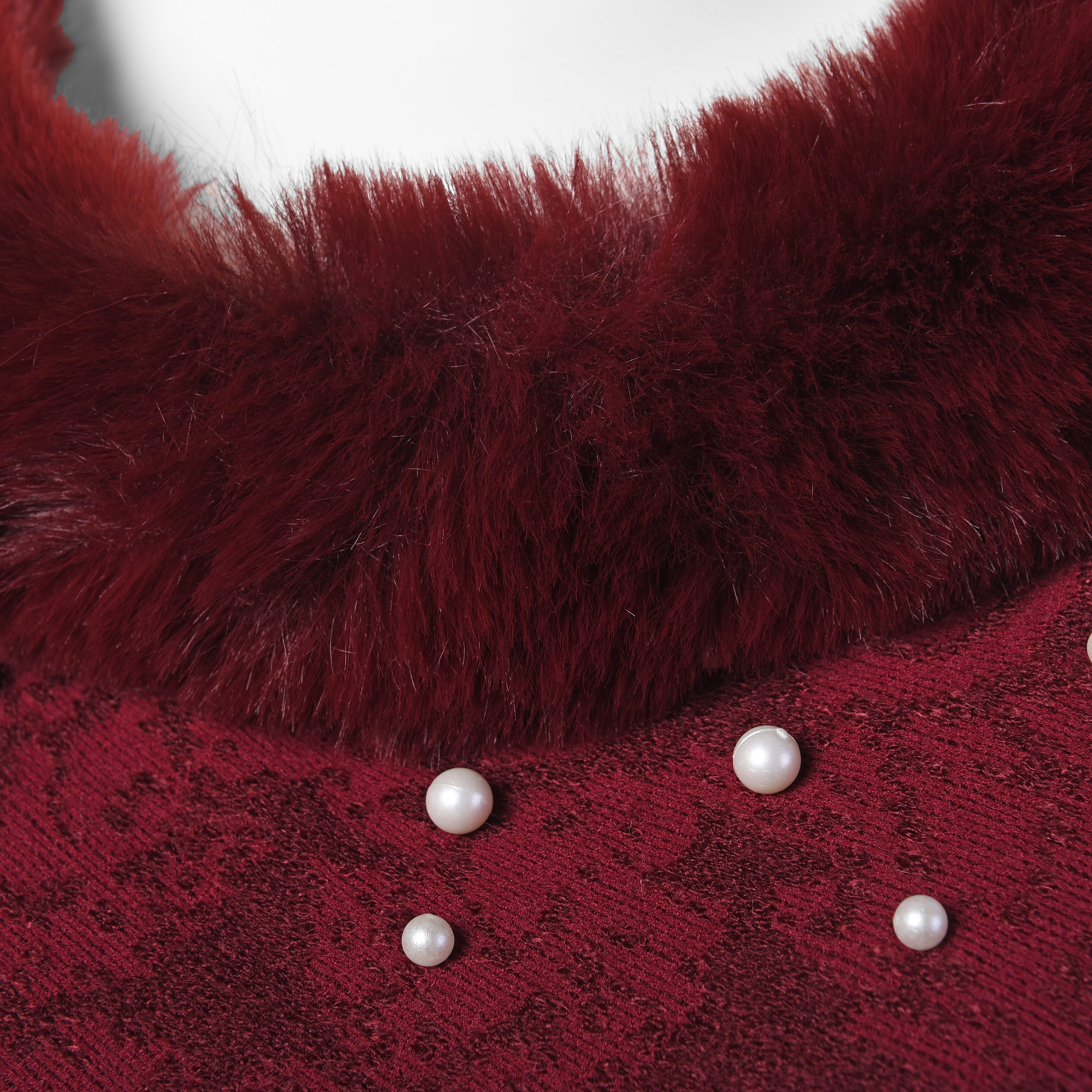 Knit Poncho with Faux Fur Collar, Simulated Pearls and Fringe Detail (Size 99x81+10cm) - Wine Colour