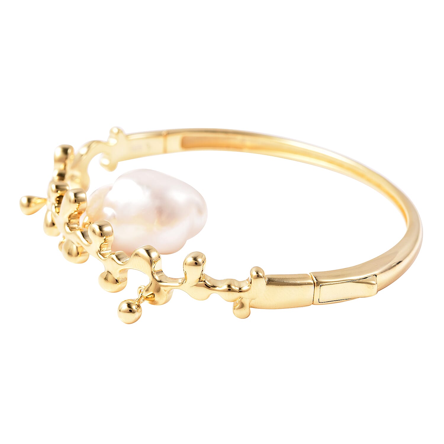 LucyQ Baroque Freshwater White Pearl Splash and Drip Design Bangle (Size 7.5) in Yellow Gold Overlay Sterling Silver, Silver wt 21.60 Gms