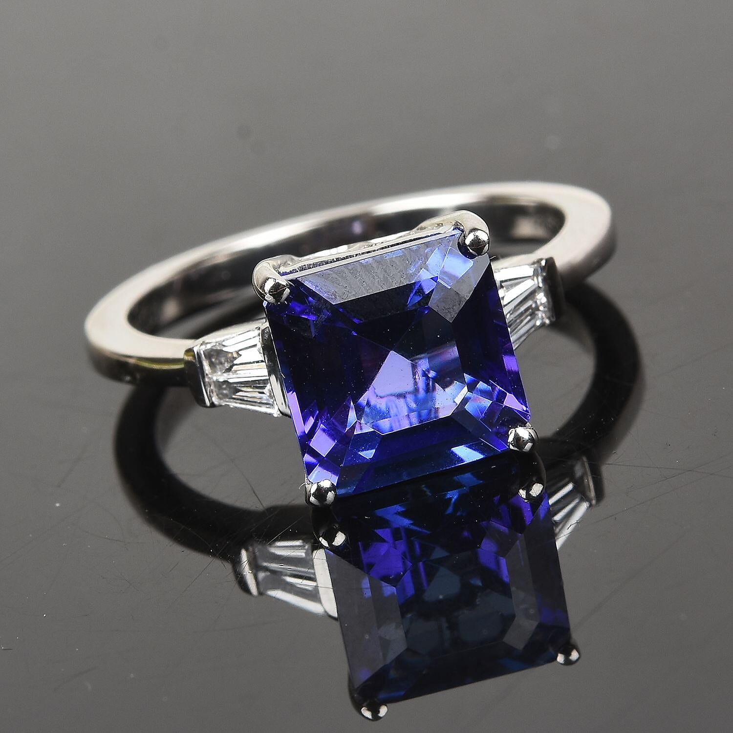 RHAPSODY 950 Platinum AAAA Tanzanite and Diamond (VS-E-F) Ring 3.00 Ct, Platinum wt. 4.50 Gms
