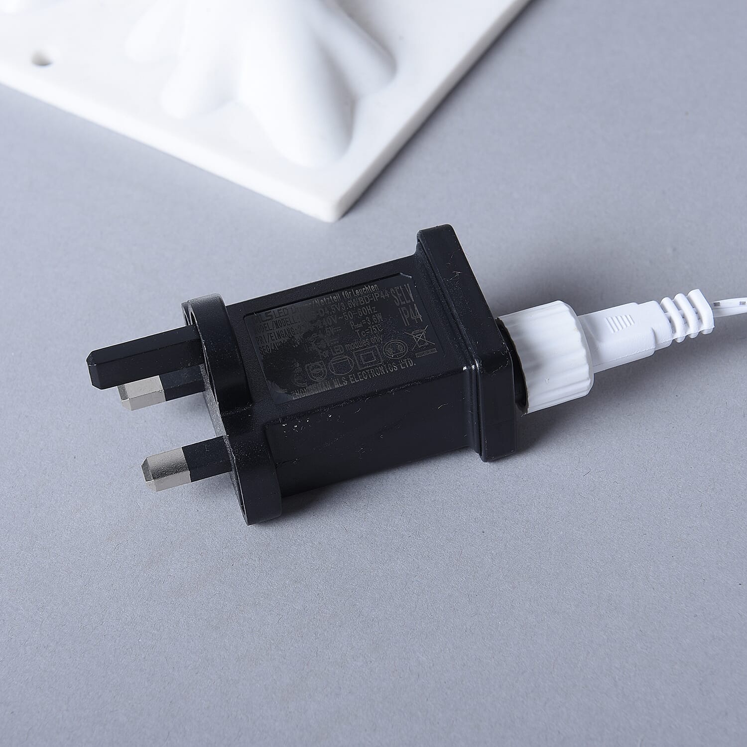 150cm Tall Willow Tree with 192 LED Warm Lights