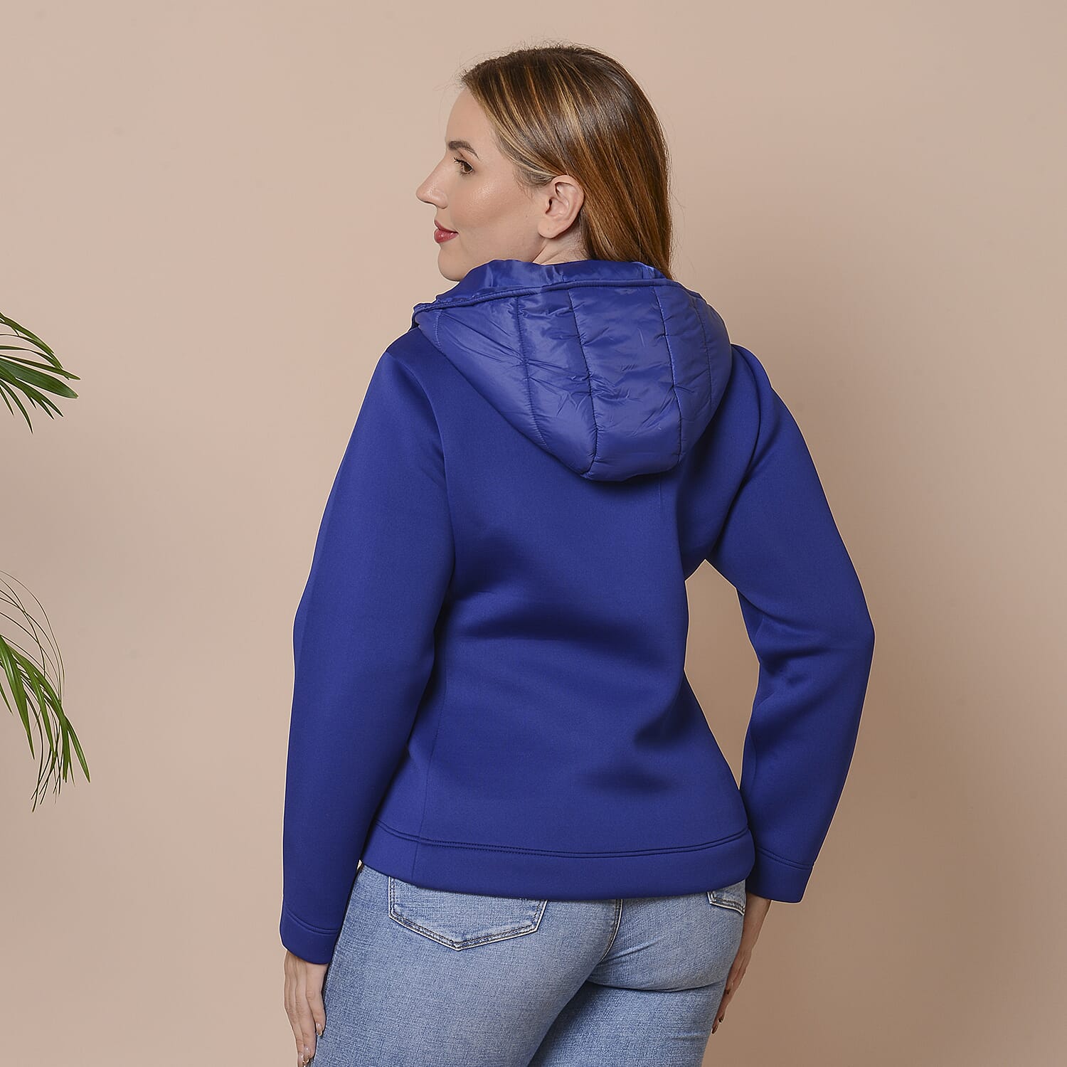 Winter Puffer Jacket with Hoodie in Classic Black