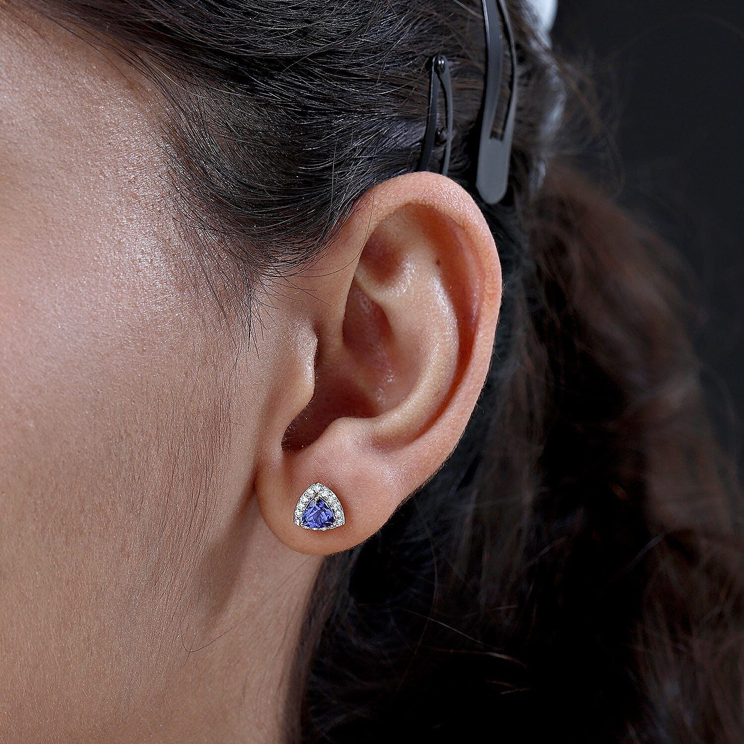 ILIANA 18K Yellow Gold AAA Tanzanite and Diamond Halo Earrings (with Screw Back) 1.10 Ct.