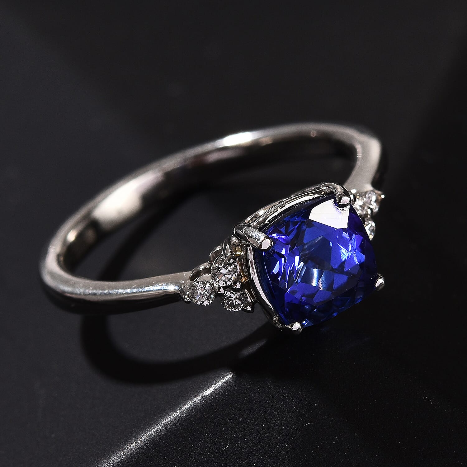 RHAPSODY 950 Platinum AAAA Tanzanite and Diamond (VS-E-F) Ring  1.65 Ct, Platinum wt. 5.59 Gms