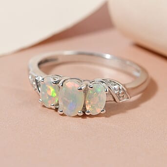 https://tjcuk.sirv.com/Products/36/6/3664012/AA-Ethiopian-Welo-Opal-Ring-in-Platinum-Overlay-Sterling-Silver-0.60-C_3664012_1.jpg?w=342&h=342